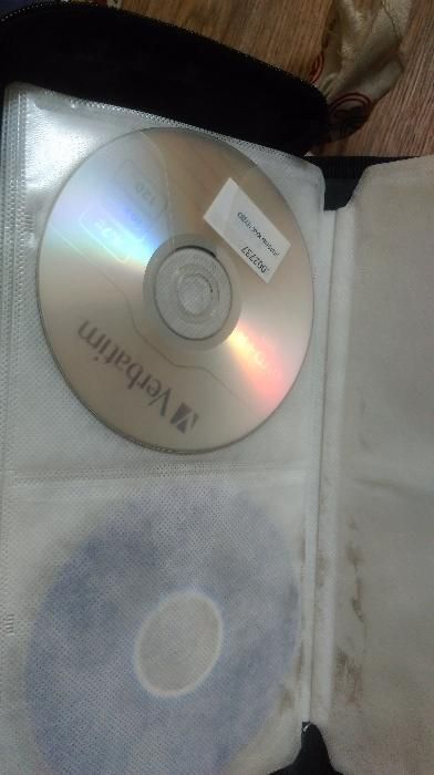 Чехол для дисков с дисками в подарок