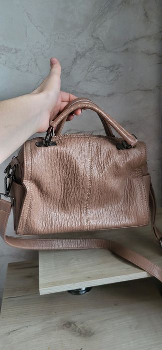 Продам сумку 2000 тг