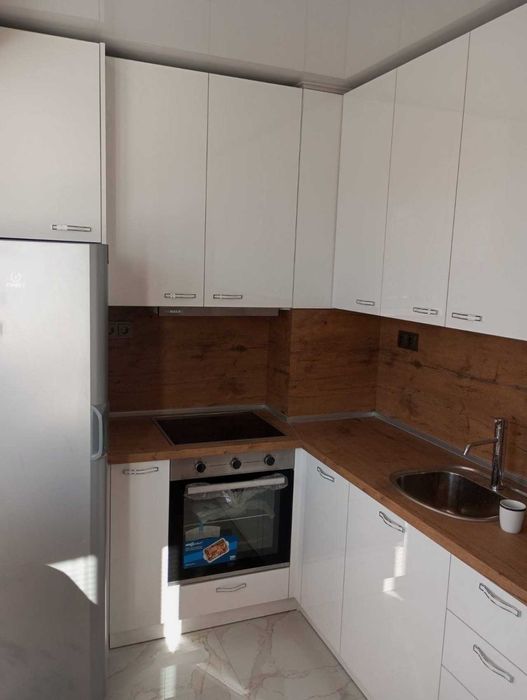 Дава се под наем Двустаен апартамент в Пловдив, Кючук Париж - 66 кв.м за 350 € - Снимка #2