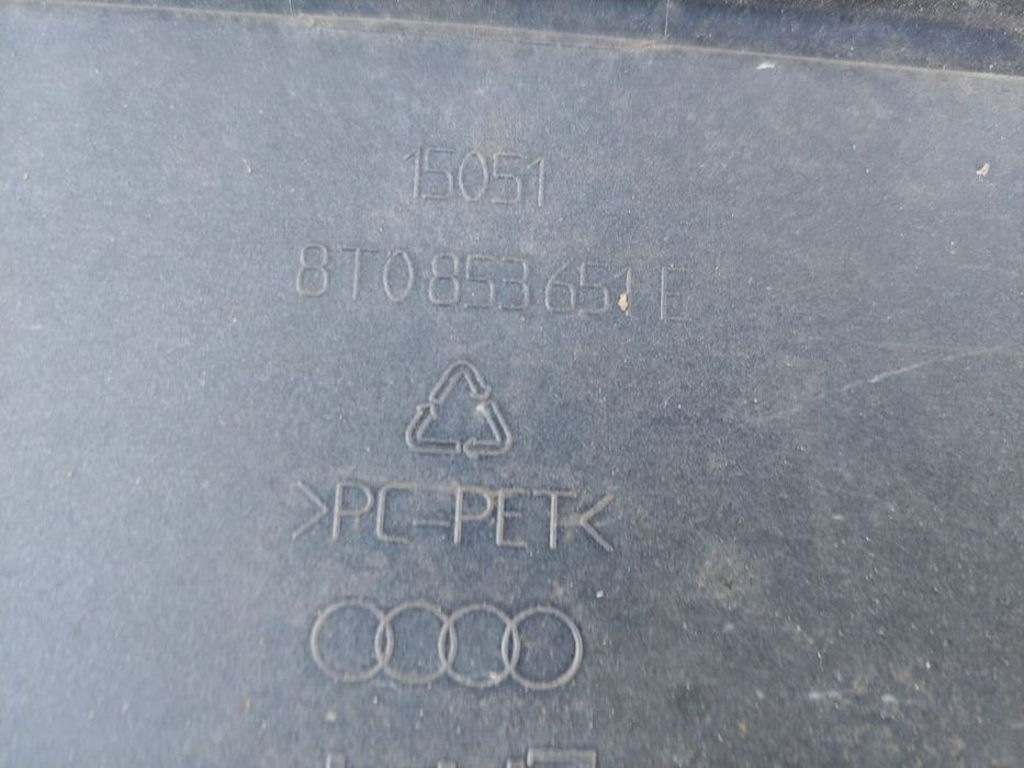 grila bara fata audi a5 8t  2008 8t0853651e