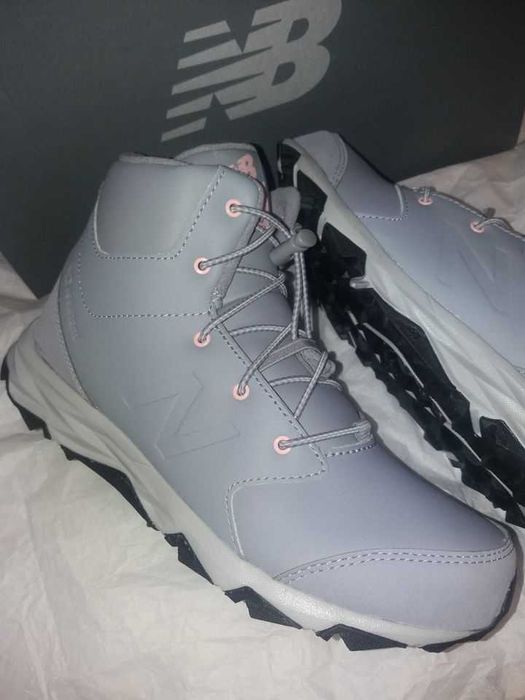 New Balance. Нови Оригинални обувки. номер 36