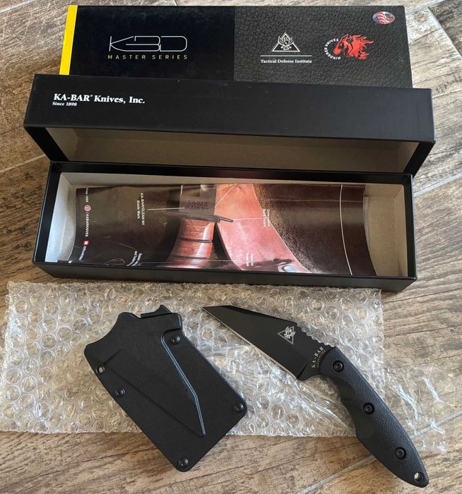 Cuțit Ka-Bar TDI Law Enforcement mare & mic si Ka-Bar Hell Fire