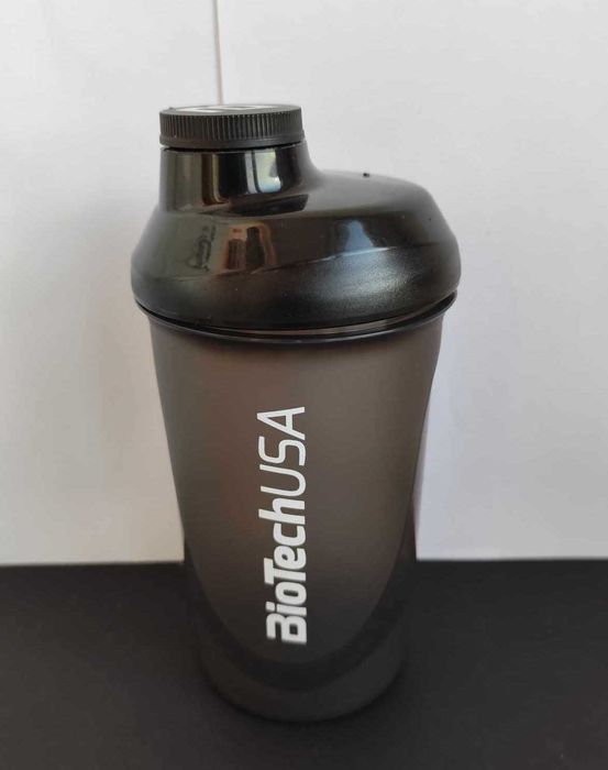 Термоси за напитки и термочаша