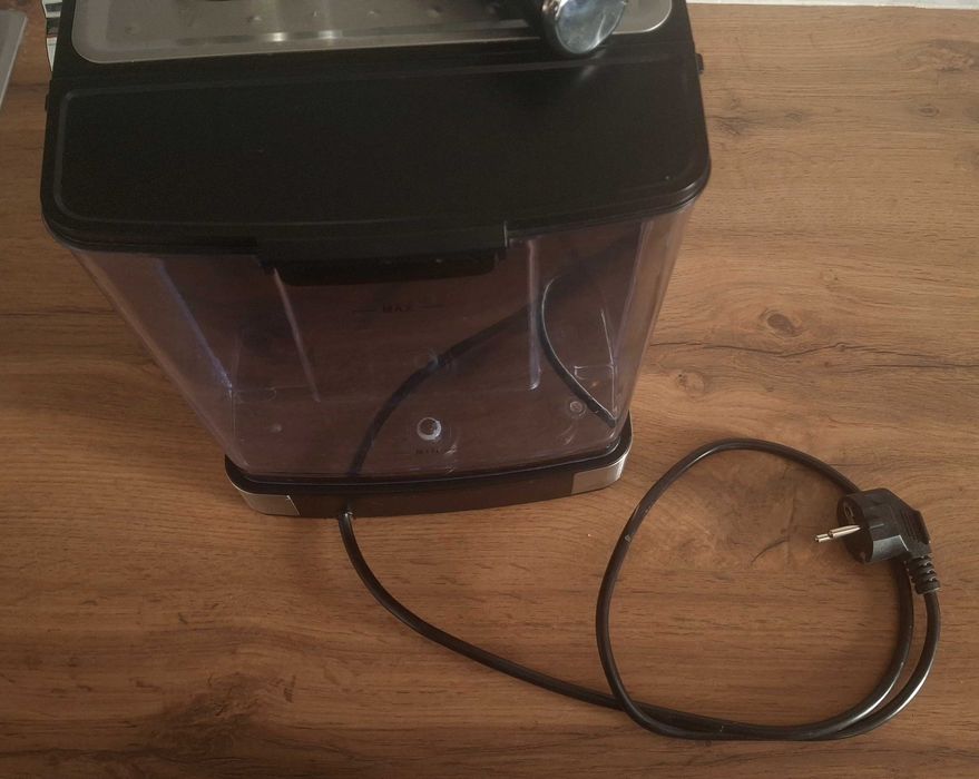 Рожковая кофемашина продается