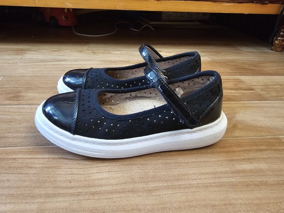 Обувь школьная для девочки 34 и 35 размер