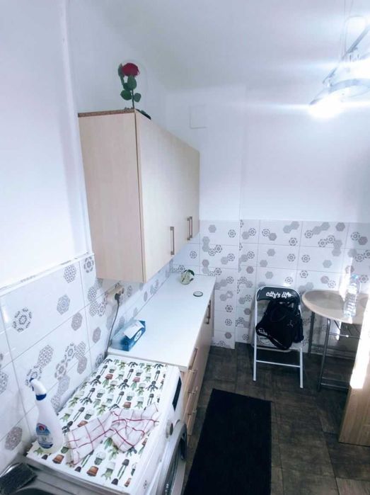 Apartament cu 1 cameră de închiriat - b-dul Magheru