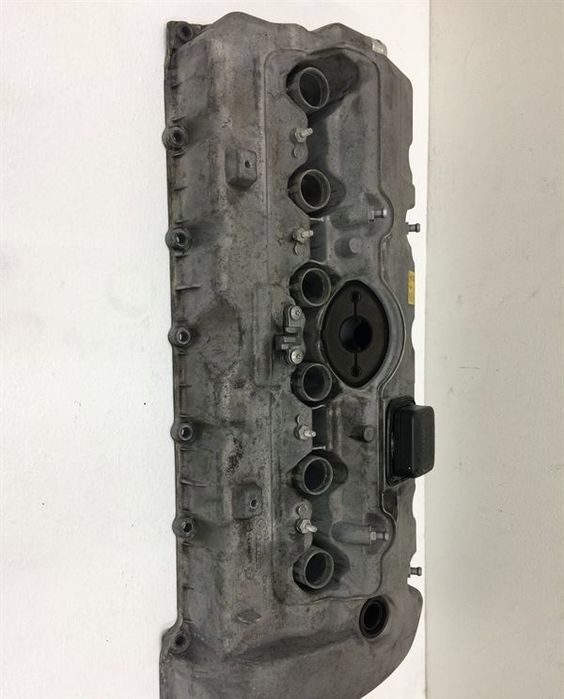 Крышка клапанная Bmw n52