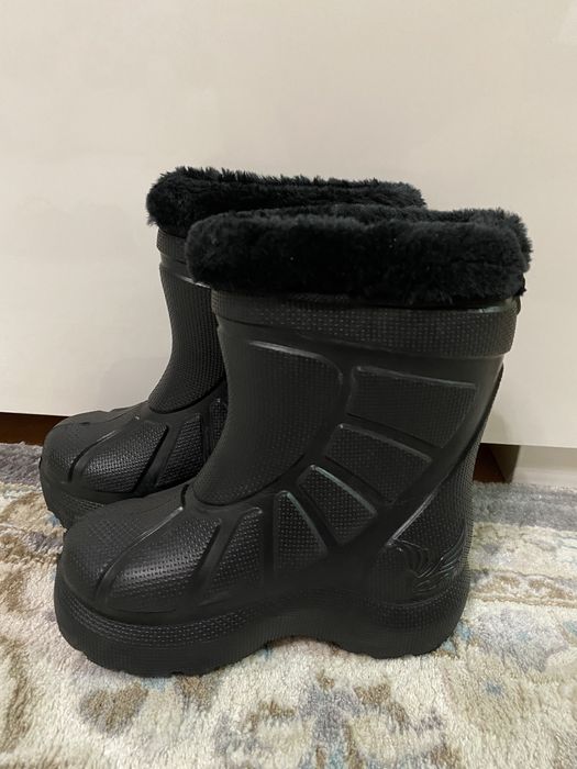 Продам сапоги детские