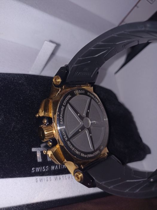 Часы Tissot. Швейцария