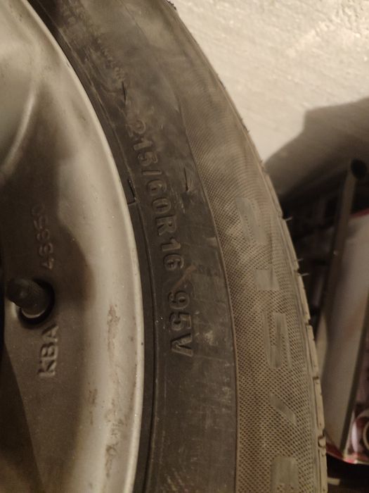 продам диски с резиной на мерс