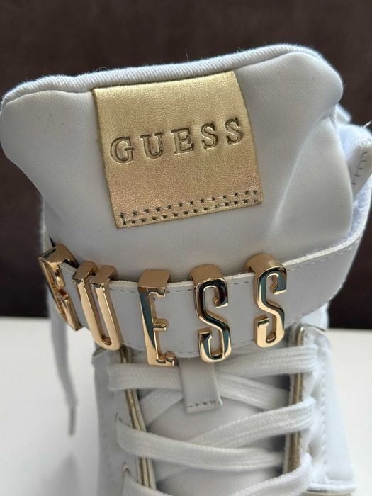 Sneakers GUESS albi cu auriu mărimea 40 – NOI în cutie, super eleganți
