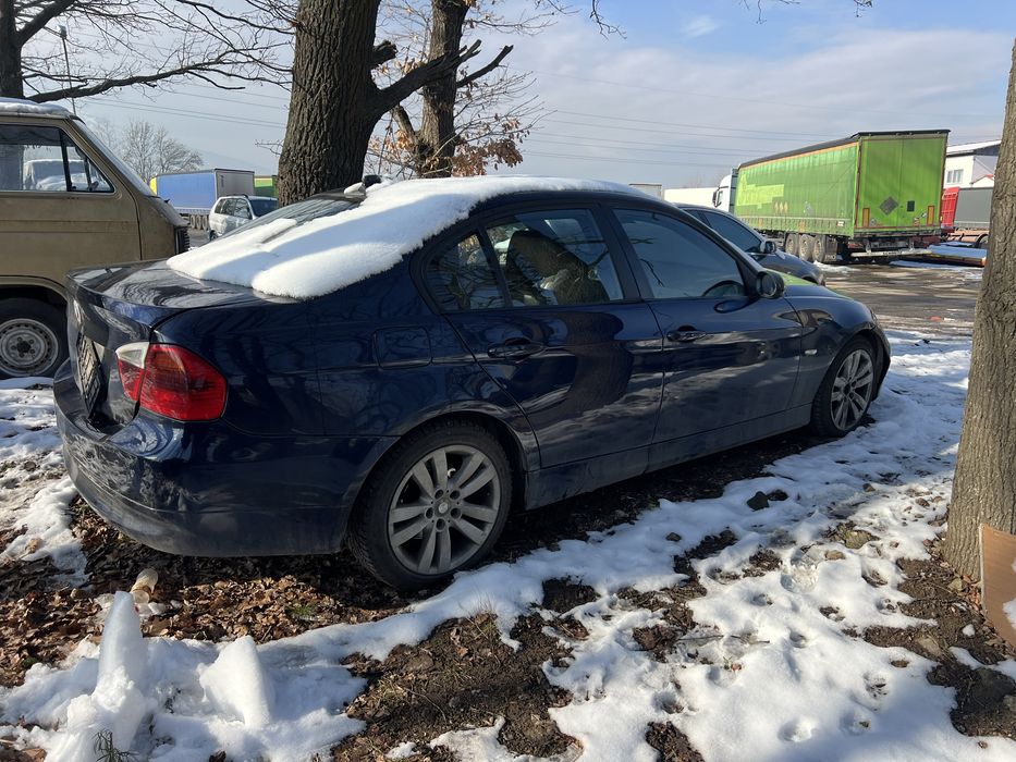 BMW E90 320 D , БМВ 163кс На Части !!!