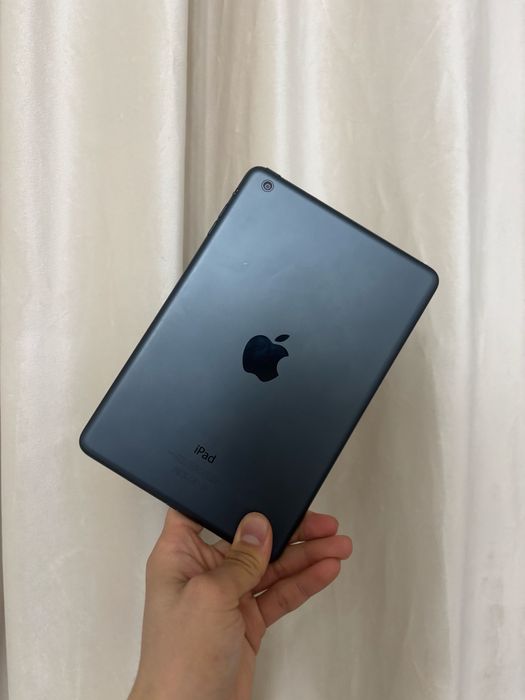iPade,черного цвета,в отличном состоянии