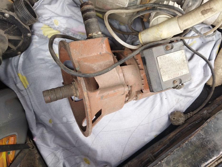 Электронасос водяной