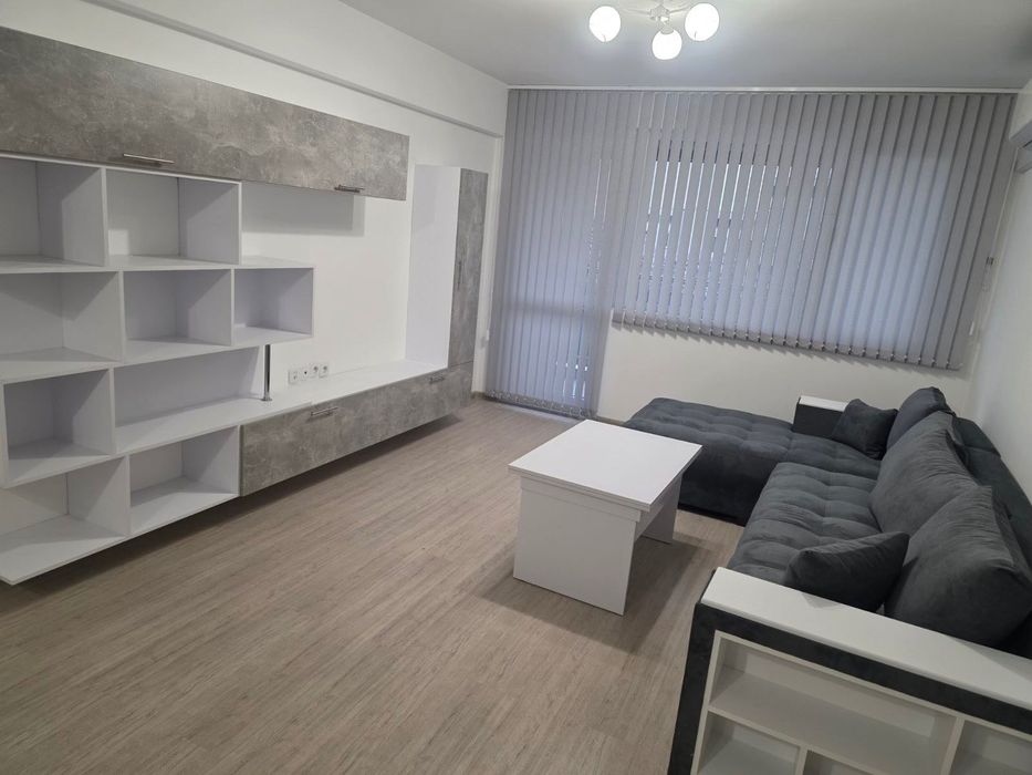 Дава се под наем Тристаен апартамент в Асеновград - 86 кв.м за 448.8 € - Снимка #2
