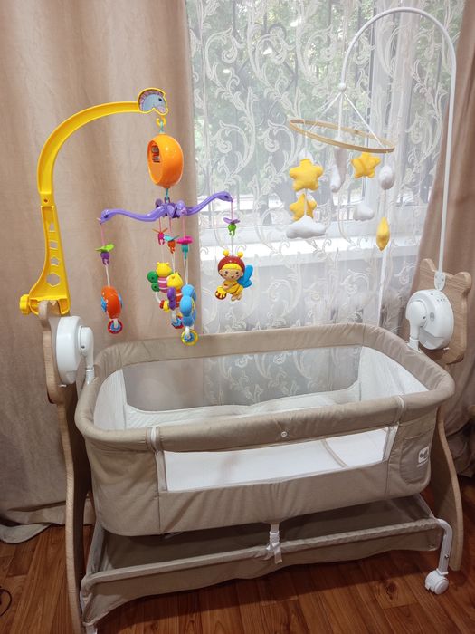Продам кроватку детскую