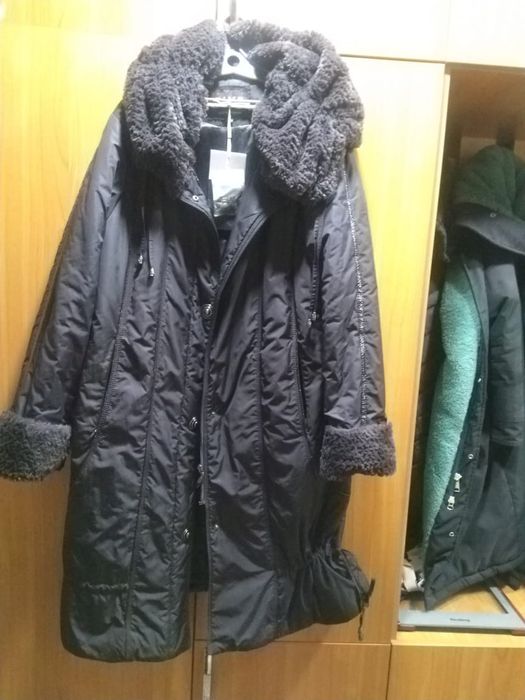 Верхняя одежда женская.