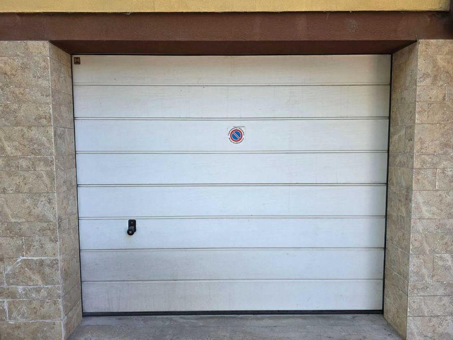 Дава се под наем Двустаен апартамент в София, Зона Б-18 - 74 кв.м за 614 € - Снимка #13