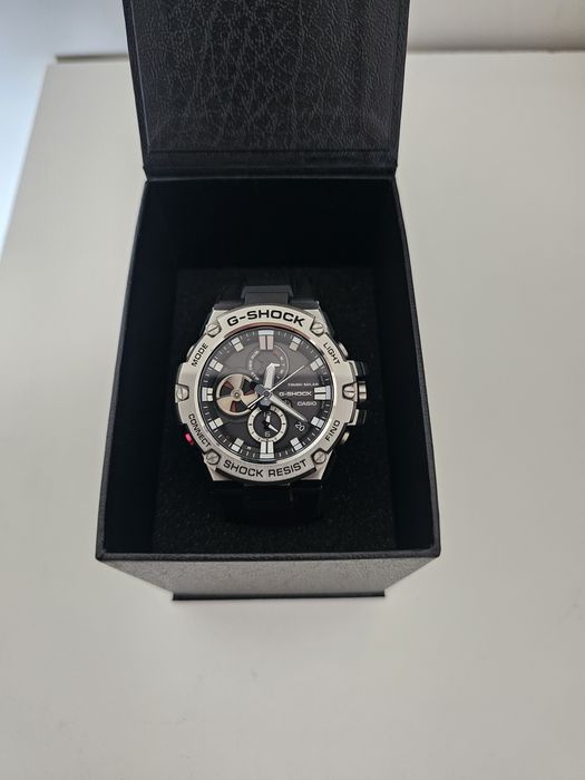 Часы casio g shock gst b100