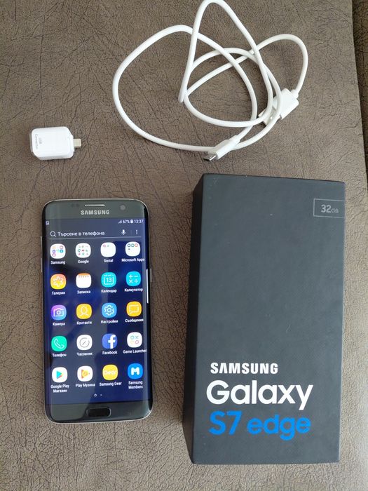 Продавам телефон Samsung S7 edge