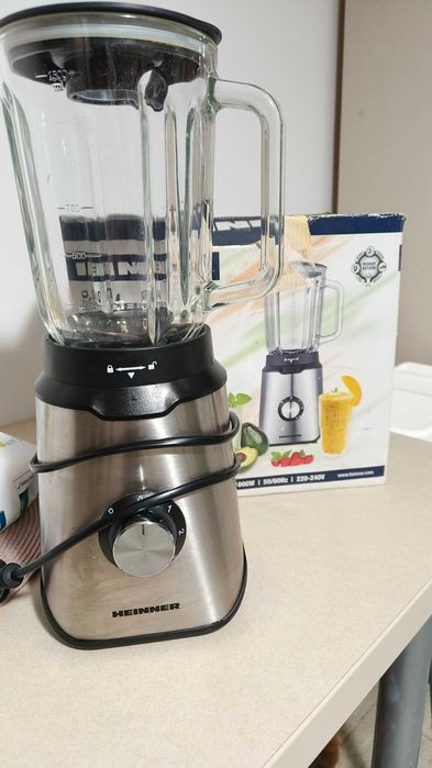 Vând Blender Heinner