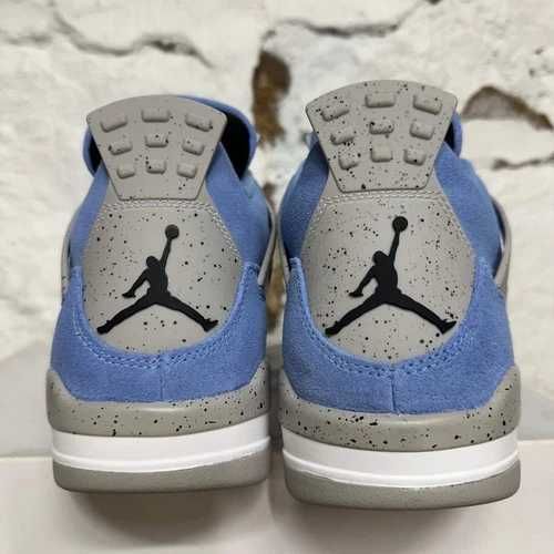 Sneakers Jordan4 University Blue cu eticheta (nu Nike, Gucci, Adidas, Balenciaga)