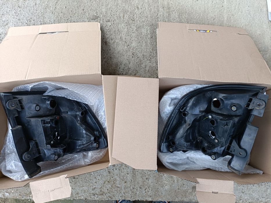 Vând triple spate  pentru Skoda superb 2 combi