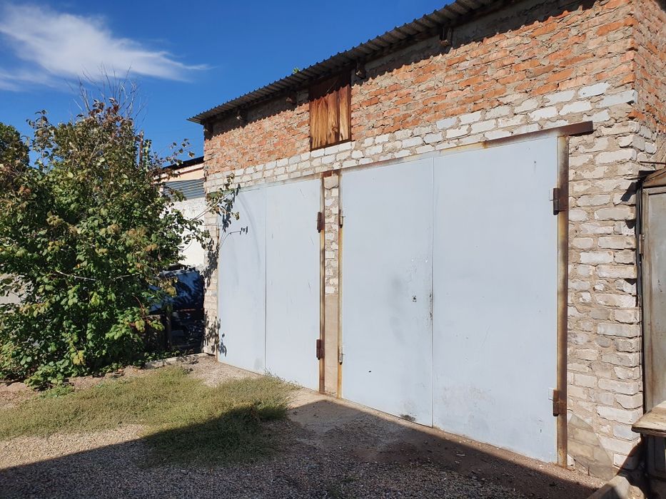 Продаётся двухэтажный дом