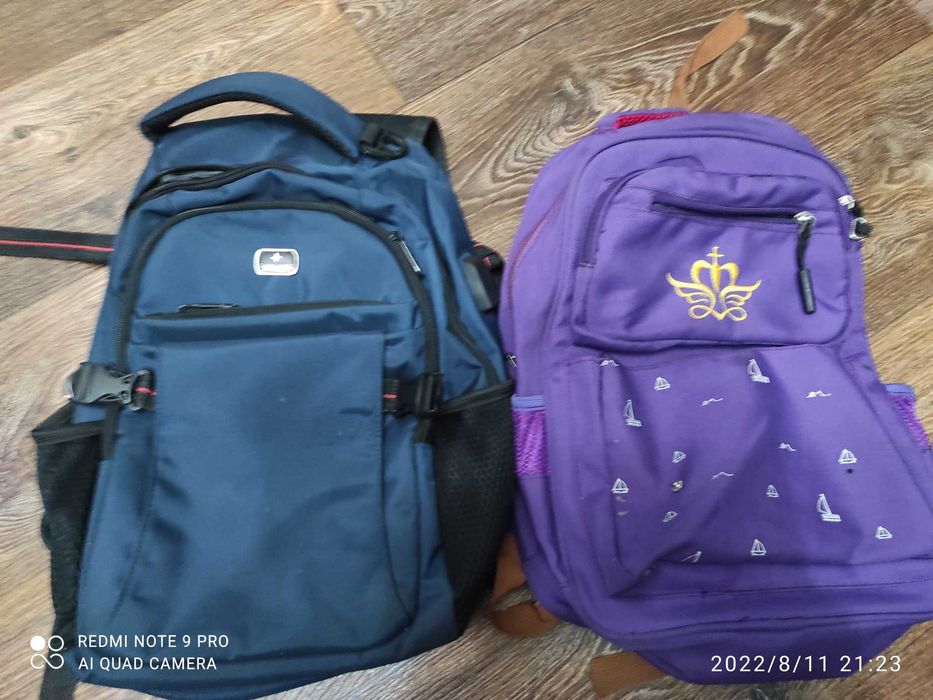Продам рюкзаки по 2000
