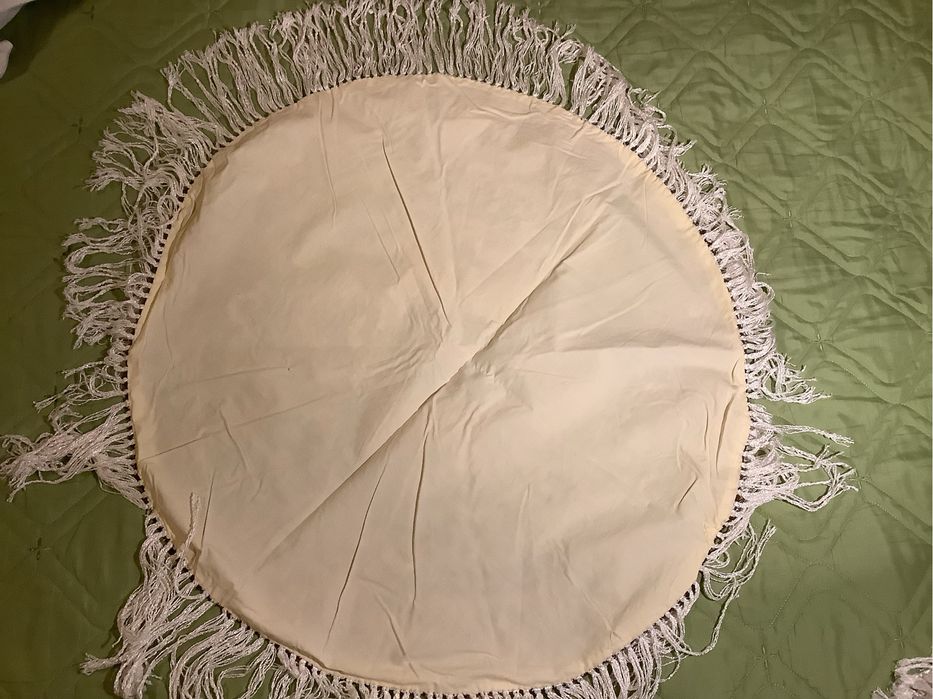 Fata de masa rotunda, hand made, chilim