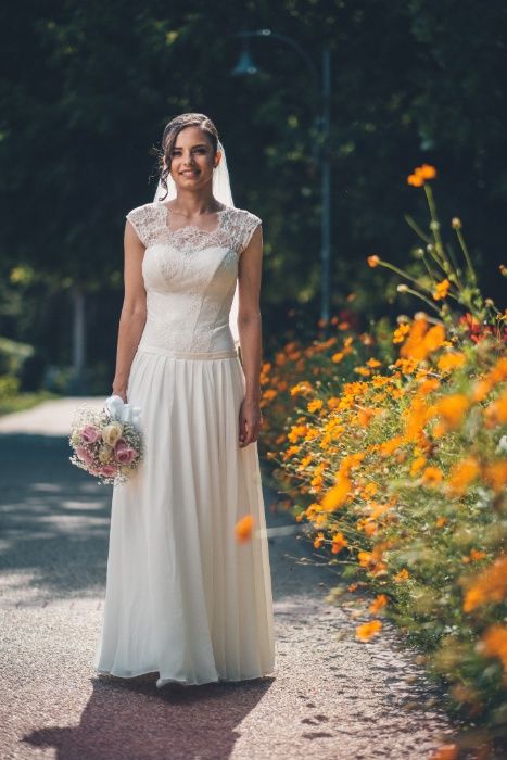 Булчинска рокля BERNA MODA + було