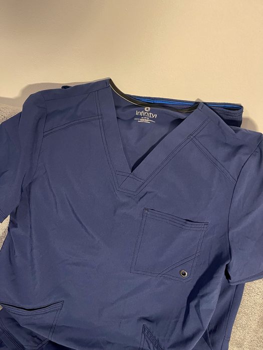 Costum medical - Scrubs & Beyond (Infinity)