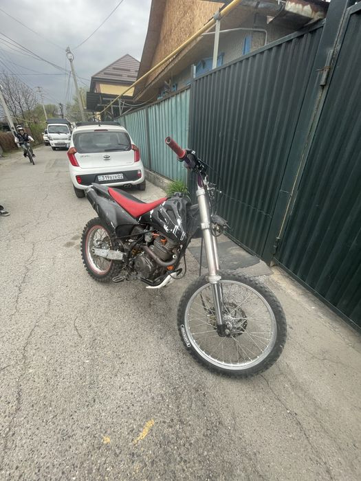 Продам эндуро 06 250кубов