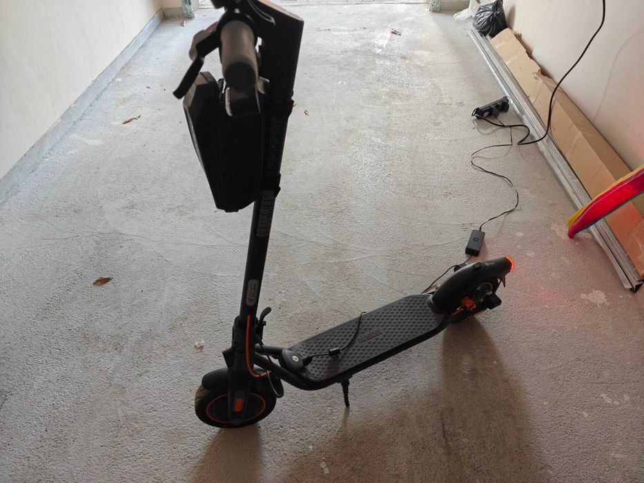 Segway Kickscooter F40l