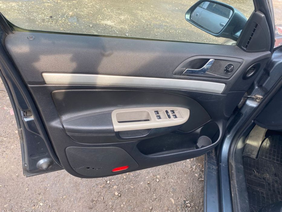 Skoda Octavia 2 1.9 4x4
Proprietar în acte
Motorizare 1.9 
Este 4x4