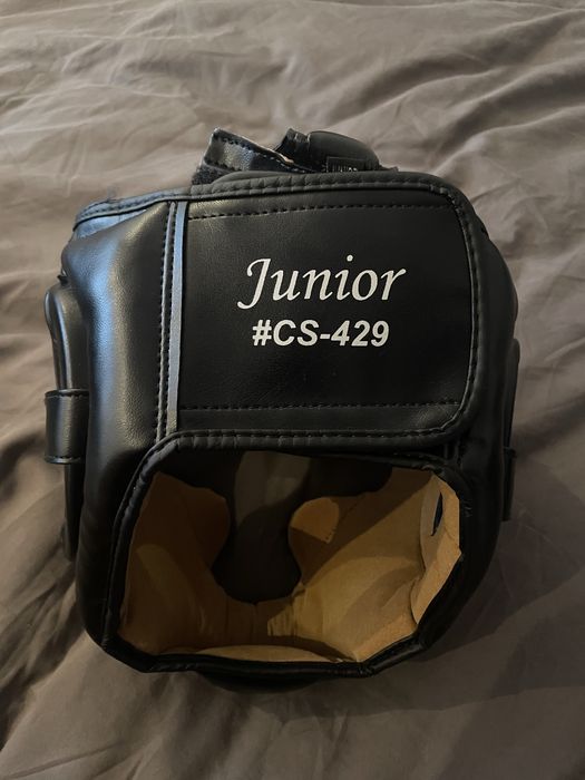Casca box Leone Junior