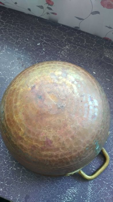 Стара хармоника Херо, голям бакърен котел и голяма медна купа