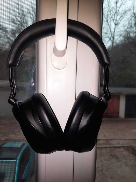 Слушалки Sennheiser Momentum 4 Wireless