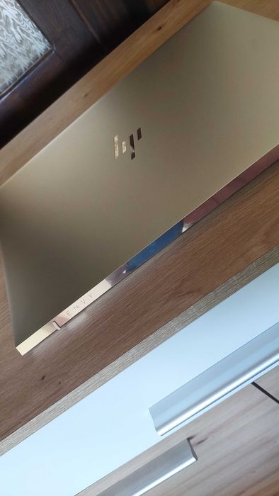 Лаптоп HP ENVY – 13