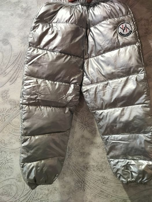 Продам детский комбинезон