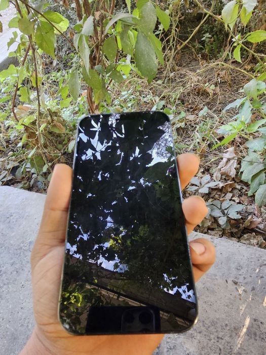 iPhone 13 pro max 128 гб продаются