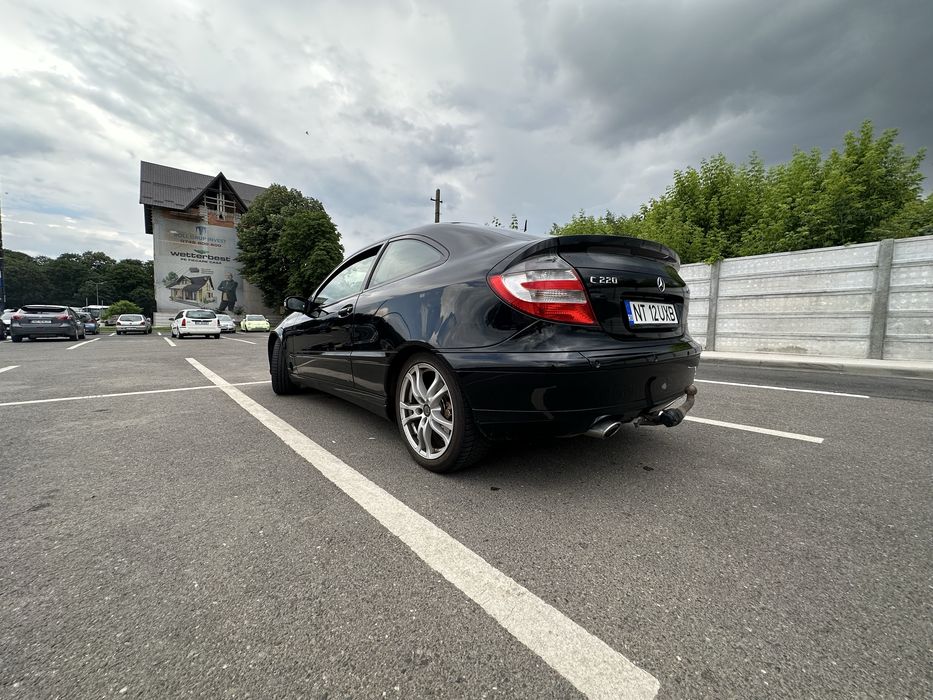 Mercedes c class cl203 2.2 150 cp facelift