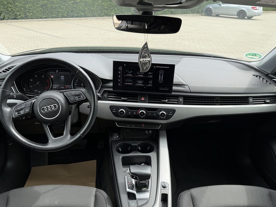 Audi A4 B9.5 2.0D mild-Hibrid top