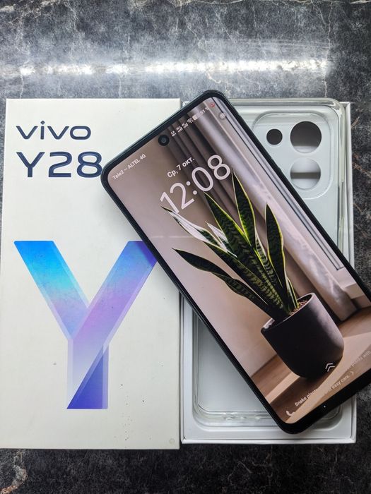 Vivo Y28 смартфон