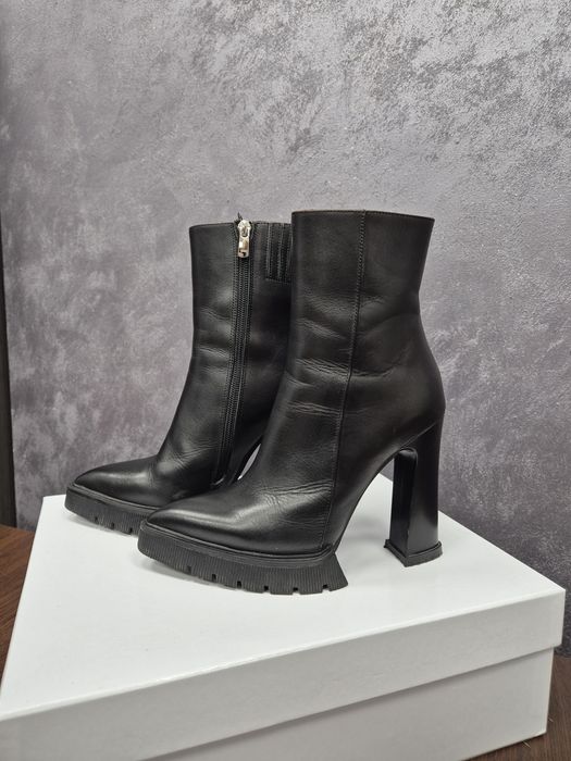 Дамски боти FABIANO