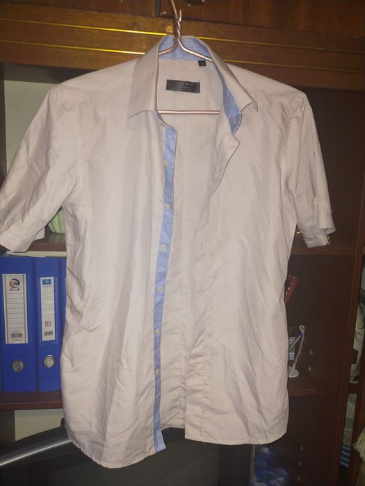 Продам подрастковую одежду на мальчика 11-12 лет