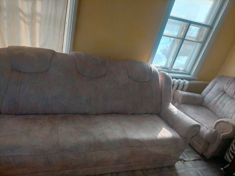 Продам угловой диван