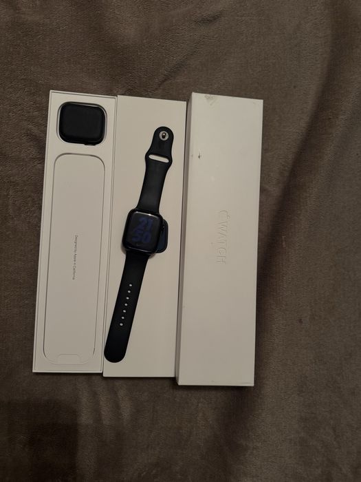 Apple watch series 8 45mm