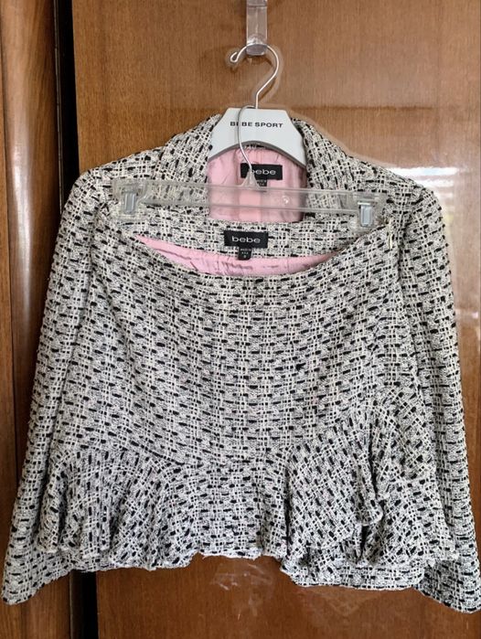 Дамски костюм на BEBE - размер 4 (S)