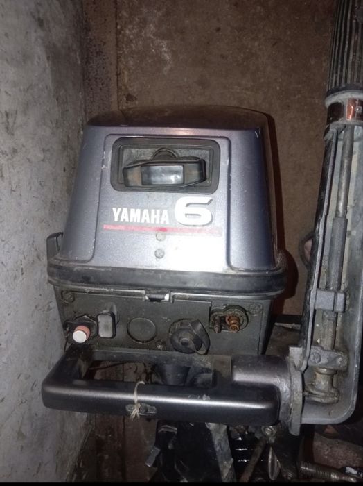 Двигател  за лодка Yamaha 6 кн